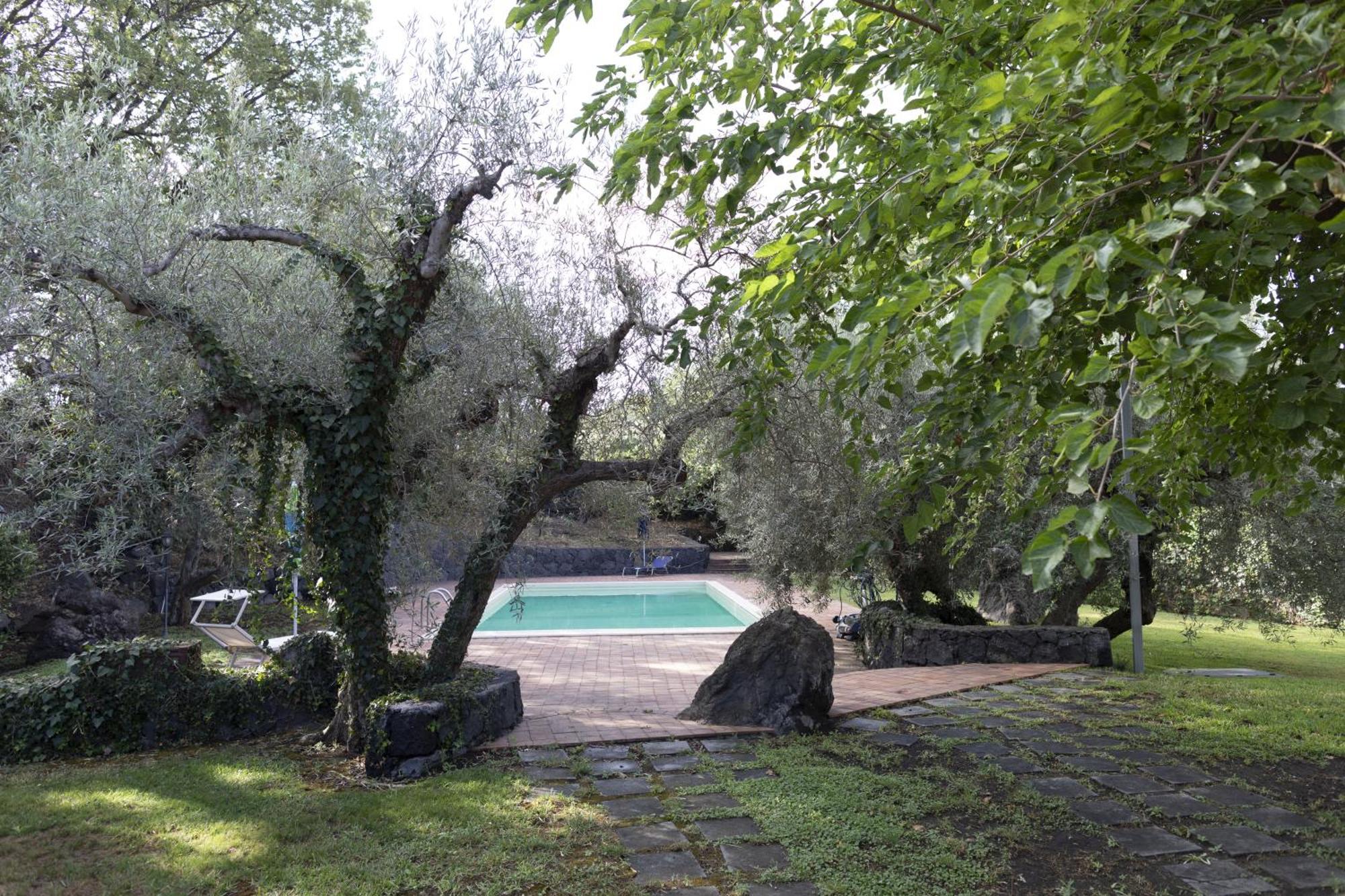 Villa Hephaestus Etna - With Private Pool Ragalna Kültér fotó